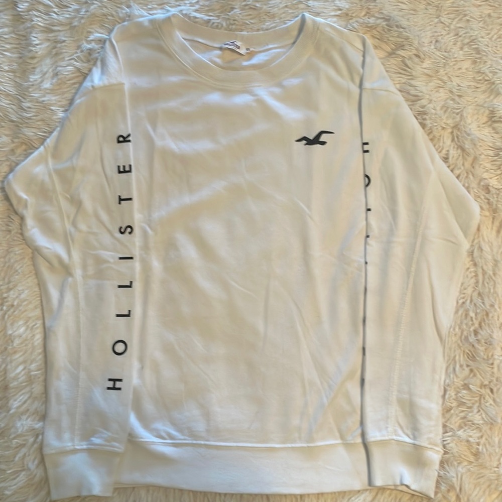 White Hollister Crewneck